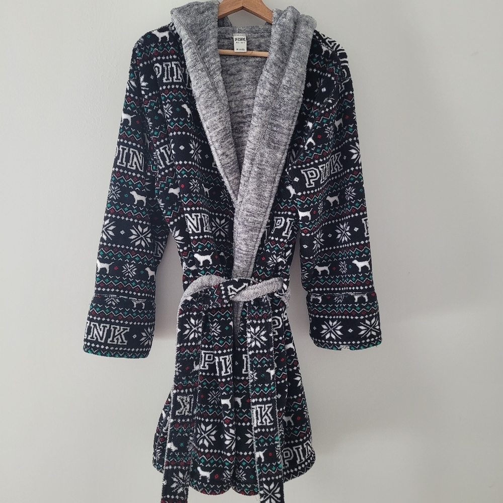 Victoria’s Secret Pink Robe reversible holiday fleece with hood Medium/ Large